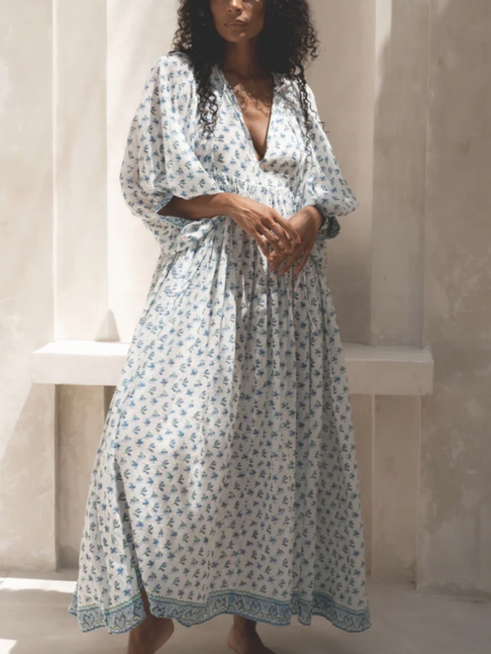 NWT Daughters of India Azure Kyra Maxi Dress Floral Size M - Picture 3 of 7
